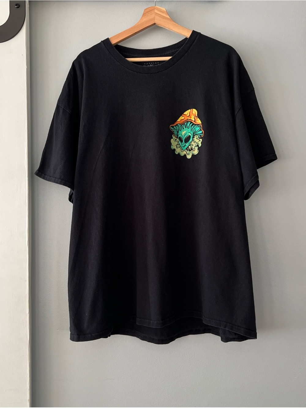 Popular Poison Mushroom Alien Don't Panic It's Organic Print Men’s 3XL Black Tee